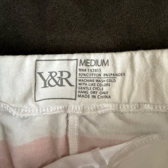 Young & Reckless Rainbow Print  Bike Shorts M - Picture 3 of 3